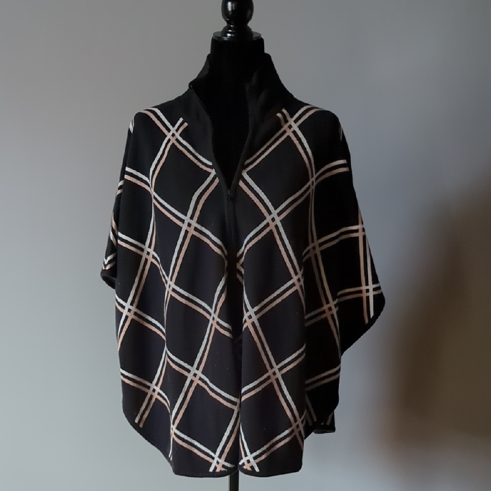 Jones New York Black Cape with White Grid Pattern